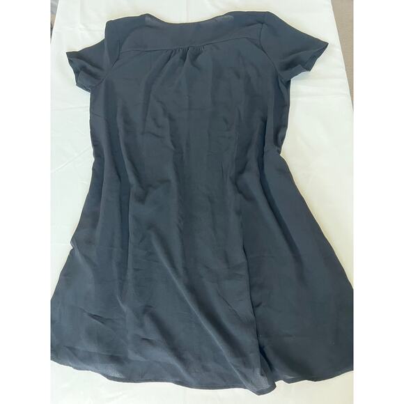 Lush Black Flowy Pullover Dress With Pockets In Size Small - Picture 5 of 7